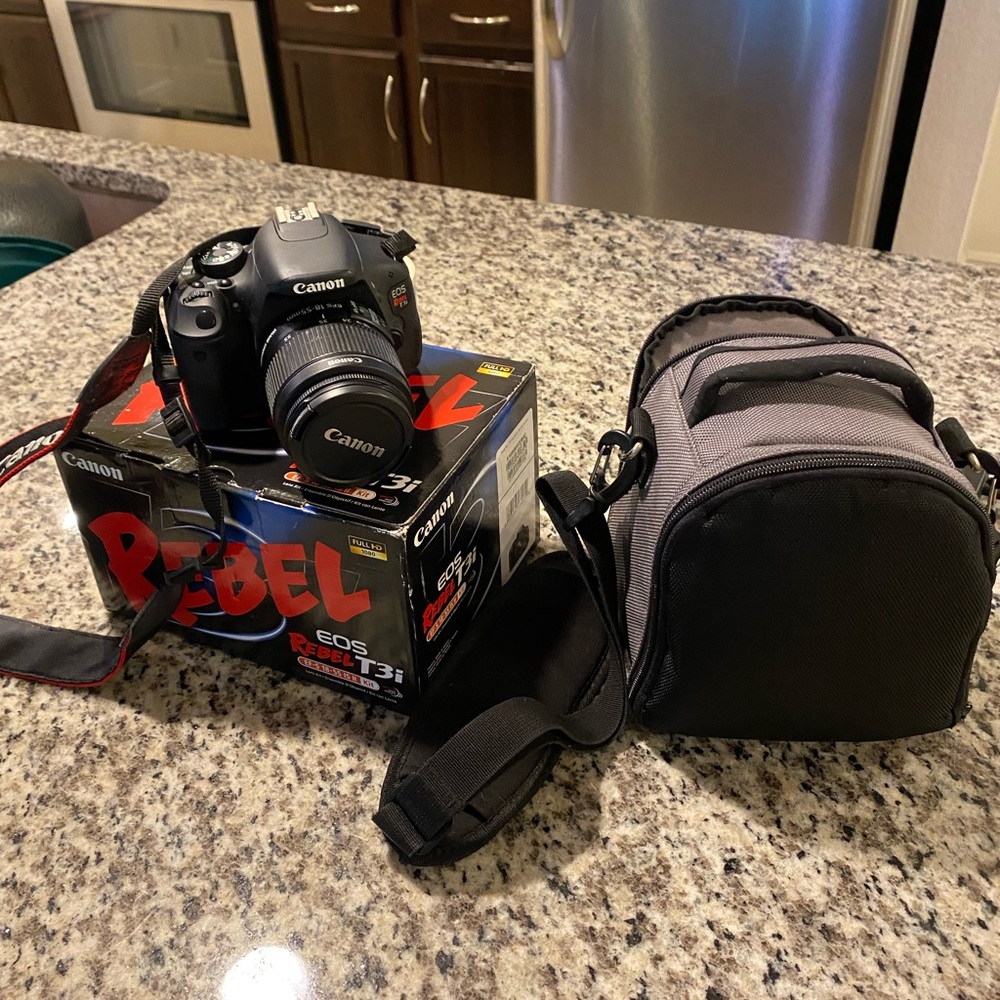 Canon eos rebel t3i